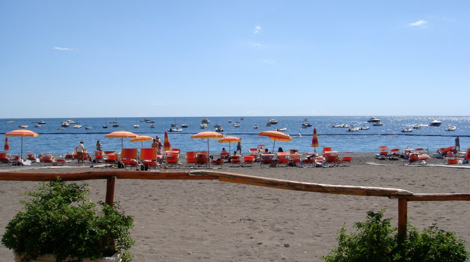 Spiaggia Grande and L'Incanto